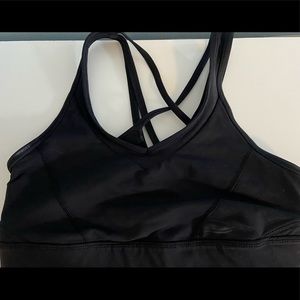 Lululemon bra size 6